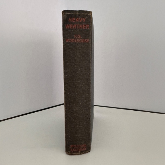Heavy Weather by P. G. Wodehouse first Canadian edition 1933 - Picture 2 of 7